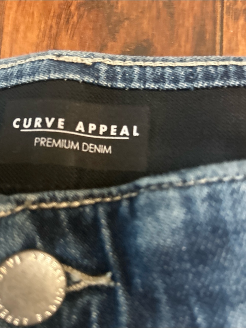 NWT’s Curve Appeal Premium Denim - High Rise Strait Wide Leg Jeans Size 16/33 - Picture 2 of 9